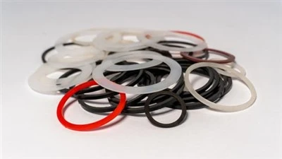Garnituri tăiate cu strung